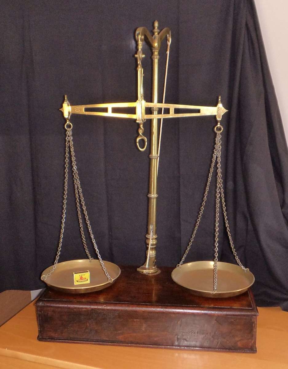 Scales & Weights Antique Balance Scale by W & T Avery Ltd Birmingham with mahogany base (only